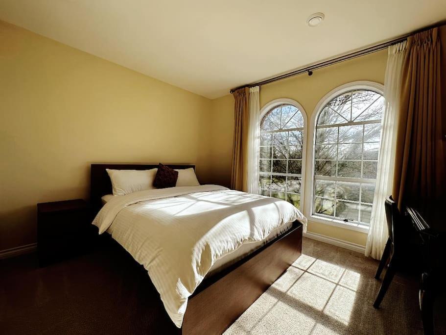 Super Cosy 8Bed & 6Bath In Vancouver Heart Near To Airport And Downtown Dış mekan fotoğraf