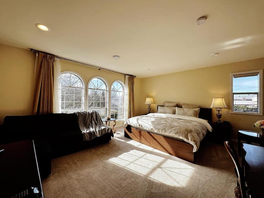 Super Cosy 8Bed & 6Bath In Vancouver Heart Near To Airport And Downtown Dış mekan fotoğraf