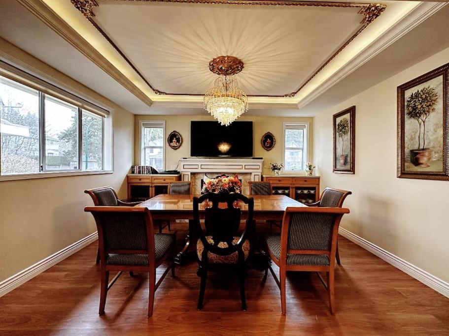 Super Cosy 8Bed & 6Bath In Vancouver Heart Near To Airport And Downtown Dış mekan fotoğraf