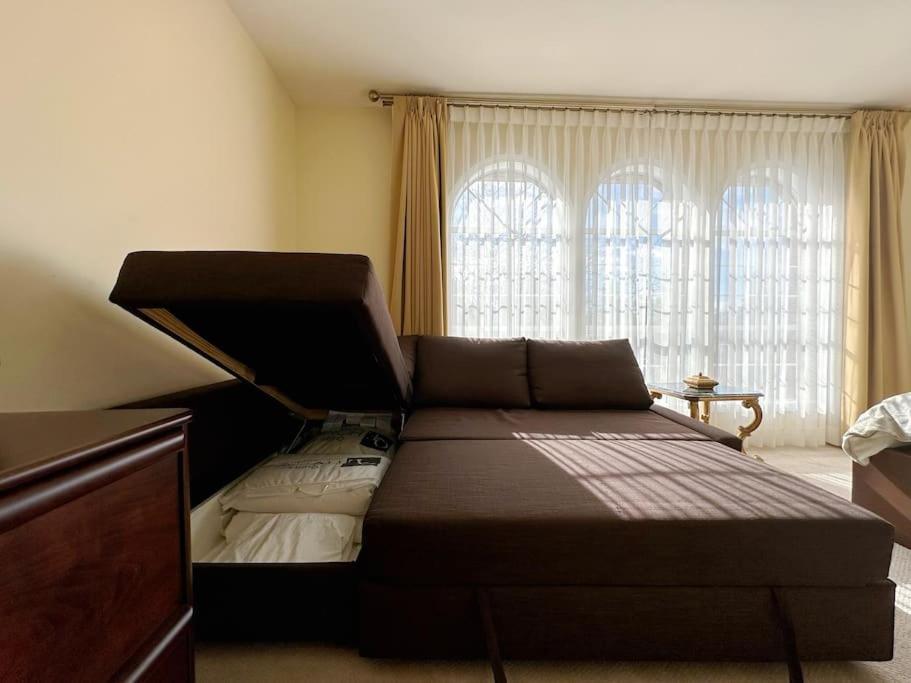Super Cosy 8Bed & 6Bath In Vancouver Heart Near To Airport And Downtown Dış mekan fotoğraf