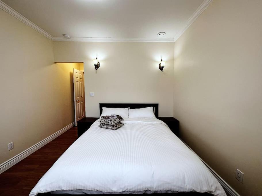 Super Cosy 8Bed & 6Bath In Vancouver Heart Near To Airport And Downtown Dış mekan fotoğraf